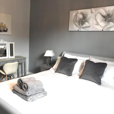 Ellie's Semesterbostad Ulverston