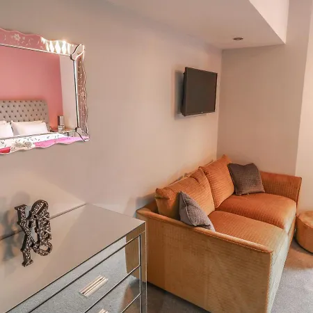 Semesterbostad Ellie's Ulverston